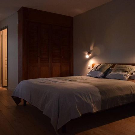 De L'Autre Cote Bed & Breakfast Garlin Exterior foto