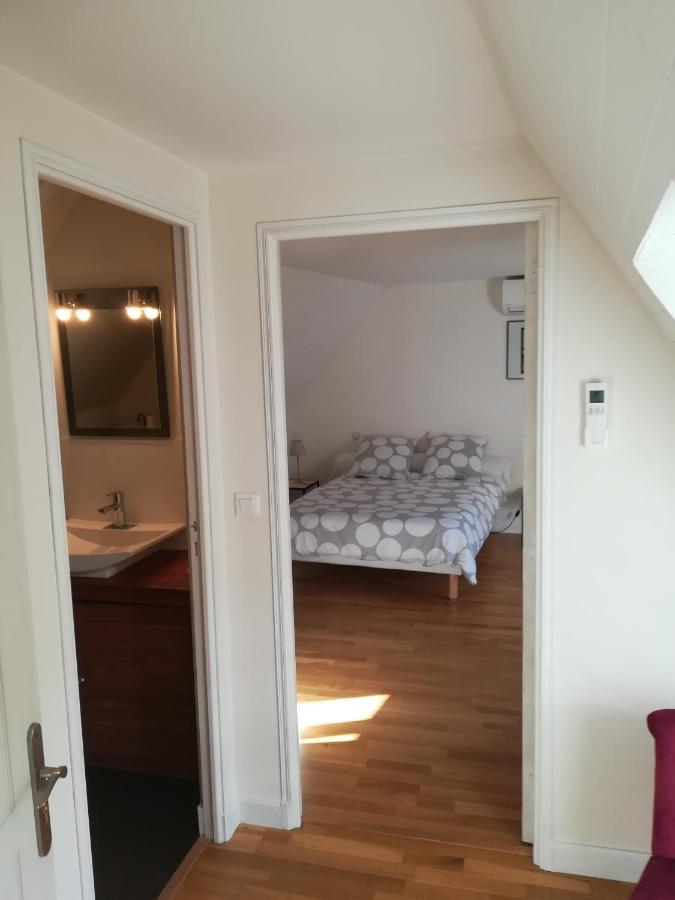 De L'Autre Cote Bed & Breakfast Garlin Exterior foto